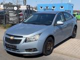 Chevrolet Cruze | 1.Hand | 61tkm | TÜV & Service neu - blaue Chevrolet Cruze