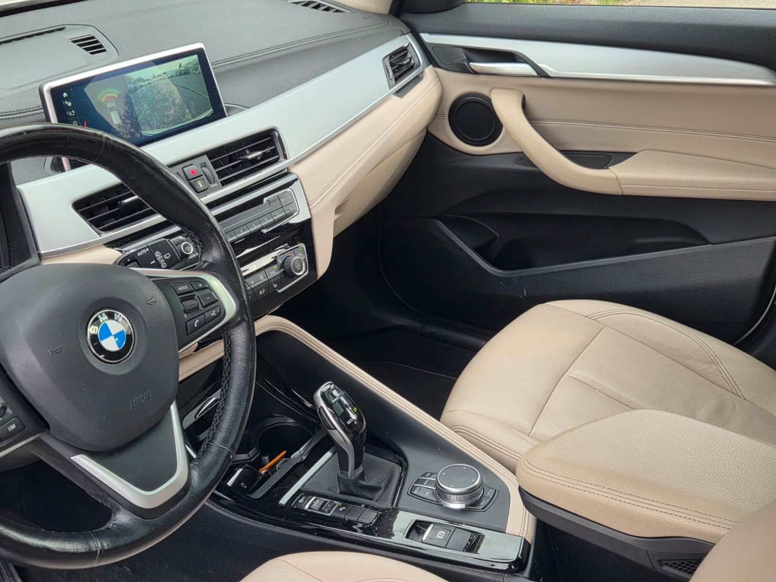BMW X2 sDrive 20 i Advantage*AUT*LEDER*PANO*NAVI* foto 22