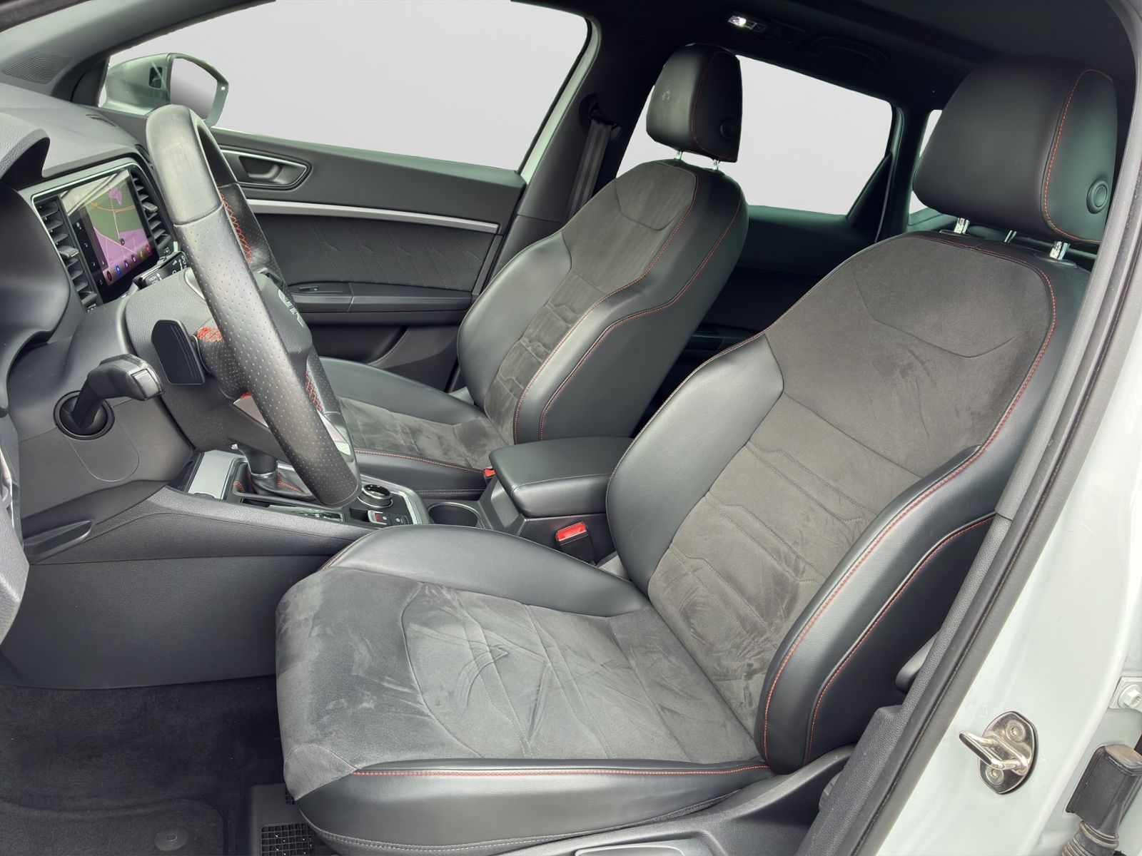 Ateca 1.5 TSI FR DSG *LED*NAVI*KAMERA*KEYLESS*