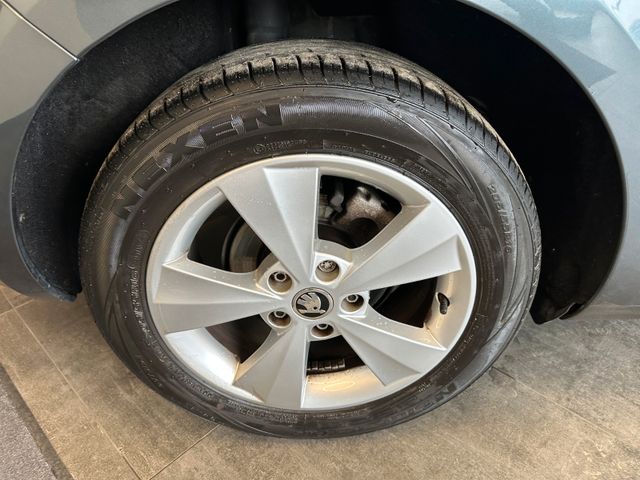 Skoda Octavia Combi Style *Xenon*Klima*ACC*