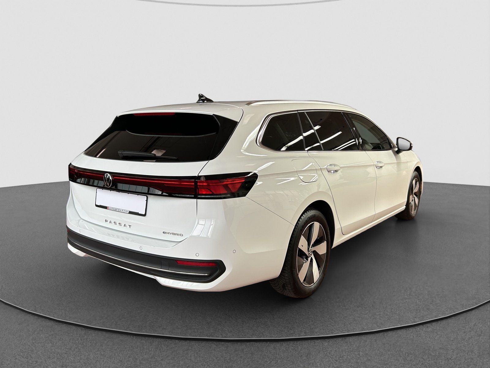 Volkswagen Passat Variant - Bild 10