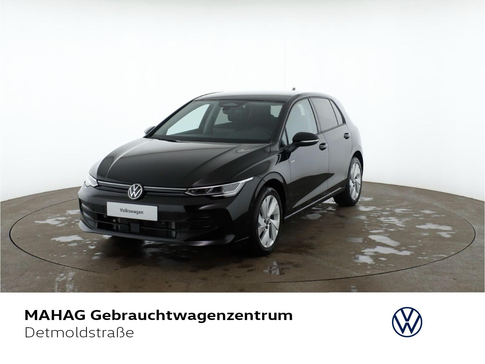 Volkswagen Golf VIII 1.5 TSI Life LED ParkAssist RearView A