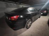 Lexus 220D 2.2 177CV - schwarze Lexus IS-Serie