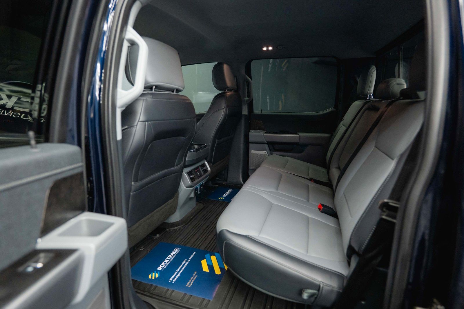 Fahrzeugabbildung Ford F150 5.0 V8 4x4 LARIAT RAPTOR SupCrew *LED*B&O*
