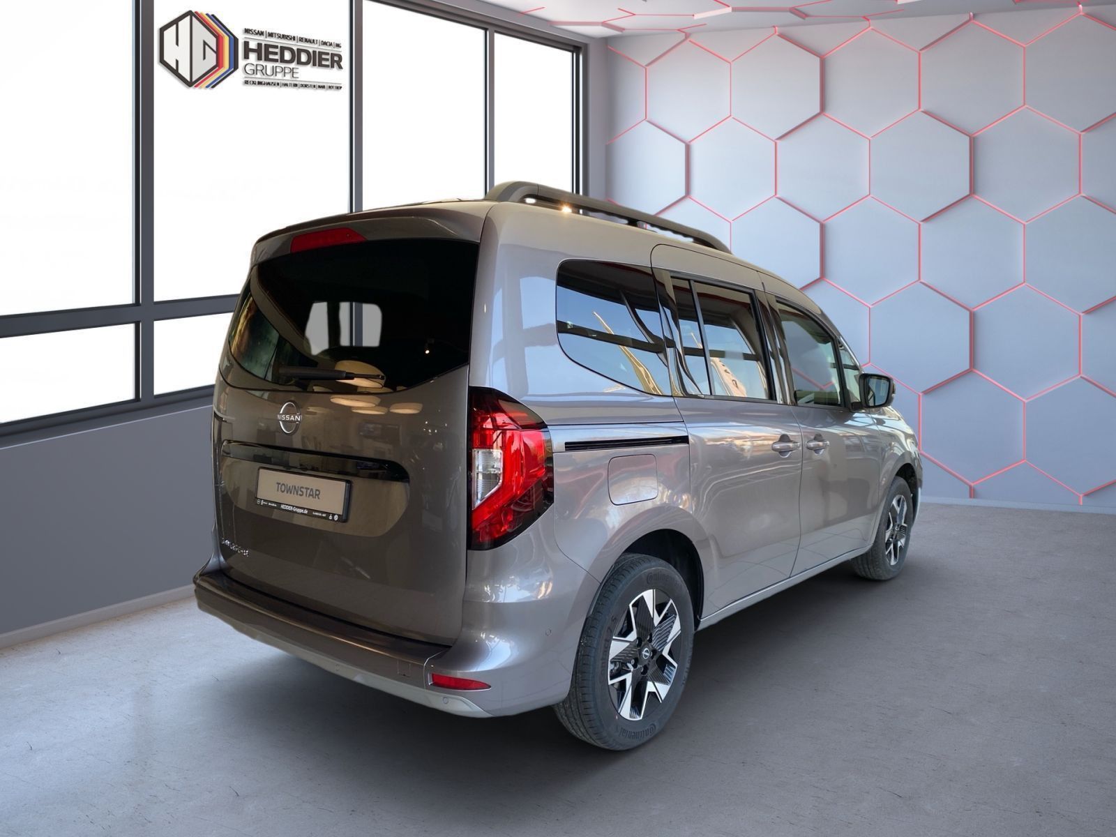 Fahrzeugabbildung Nissan Townstar Kombi L1 Automatik Tekna *NAVI*360°-KAM