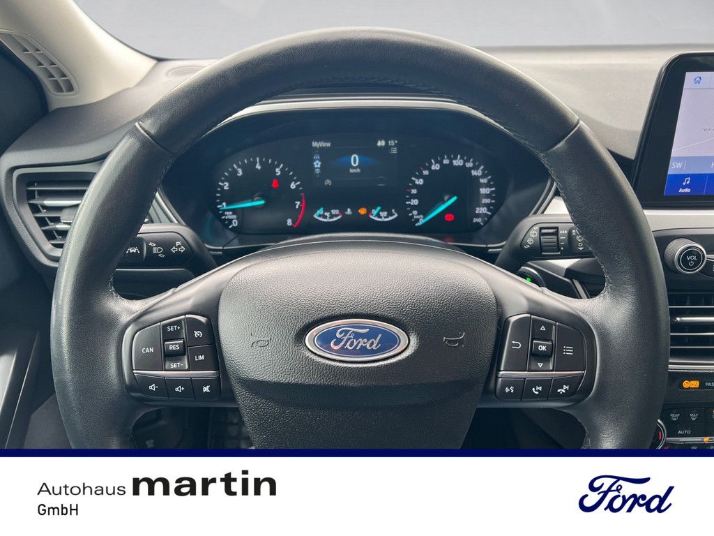 Fahrzeugabbildung Ford Focus 1.0 Cool&Connect SYNC PDC SHZ NAVI LED