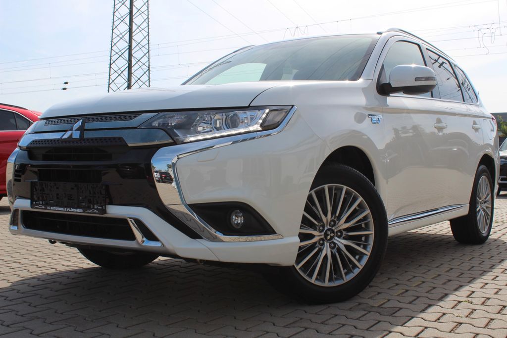Image of Mitsubishi Outlander