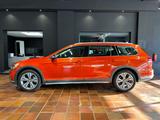 Volkswagen PASSAT ALLTRACK 4MOTION LED ACC MASSAGE AHK NAVI - mit Diesel-Antrieb: Orange, Kombi