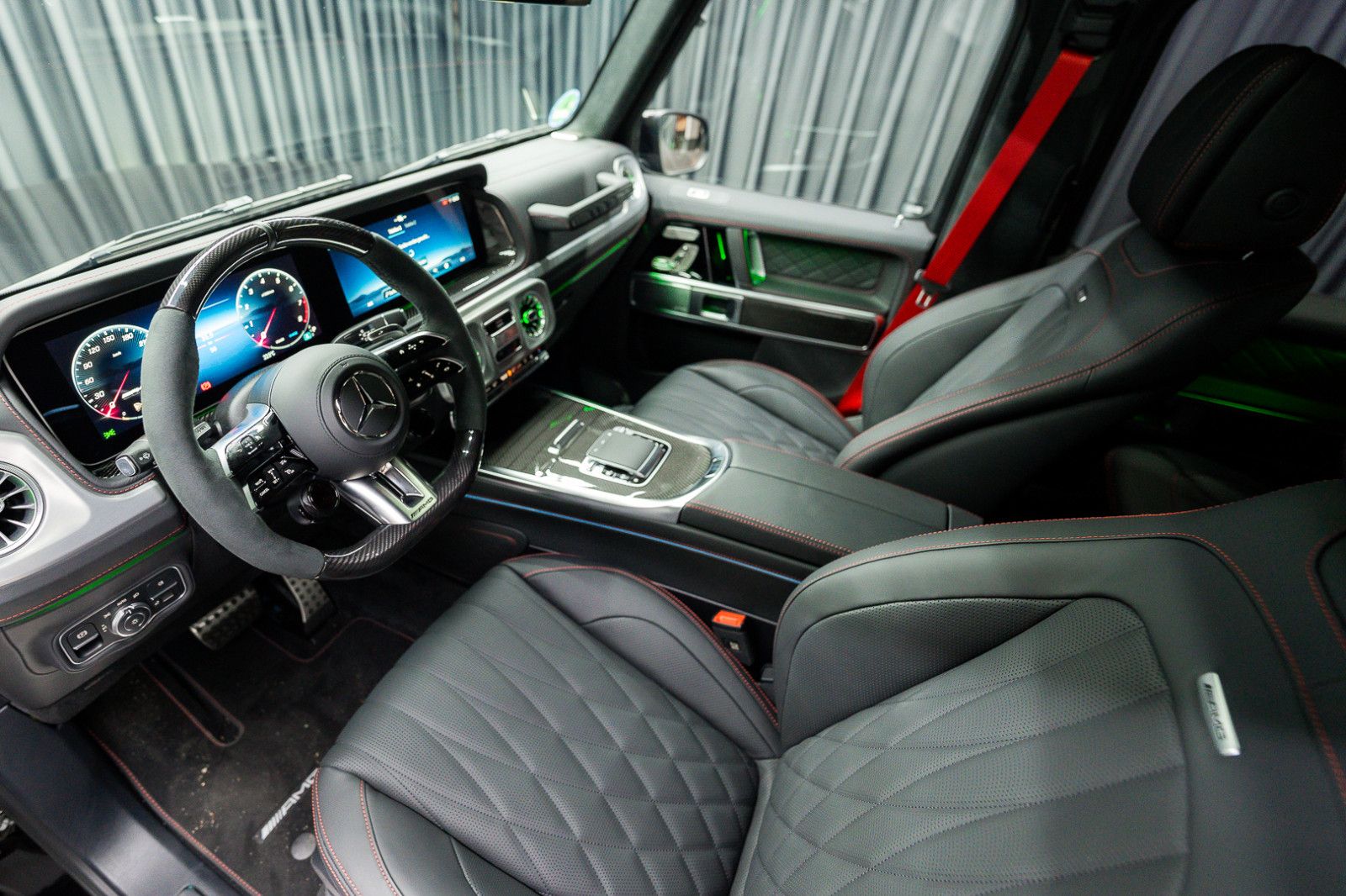 Fahrzeugabbildung Mercedes-Benz G 63 AMG Performance*Superior*A22*Carbon*2025