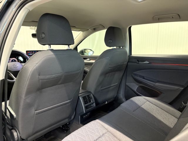 Golf VIII Variant Life 1.5 eTSI DSG LED ACC