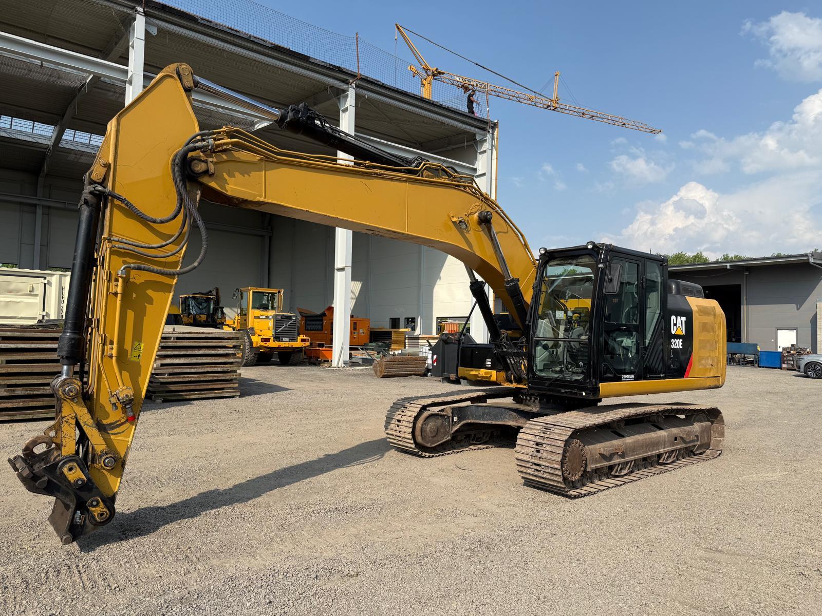 CAT 320 EL