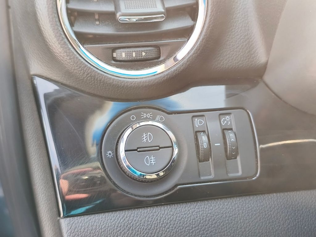 CHEVROLET Orlando 19