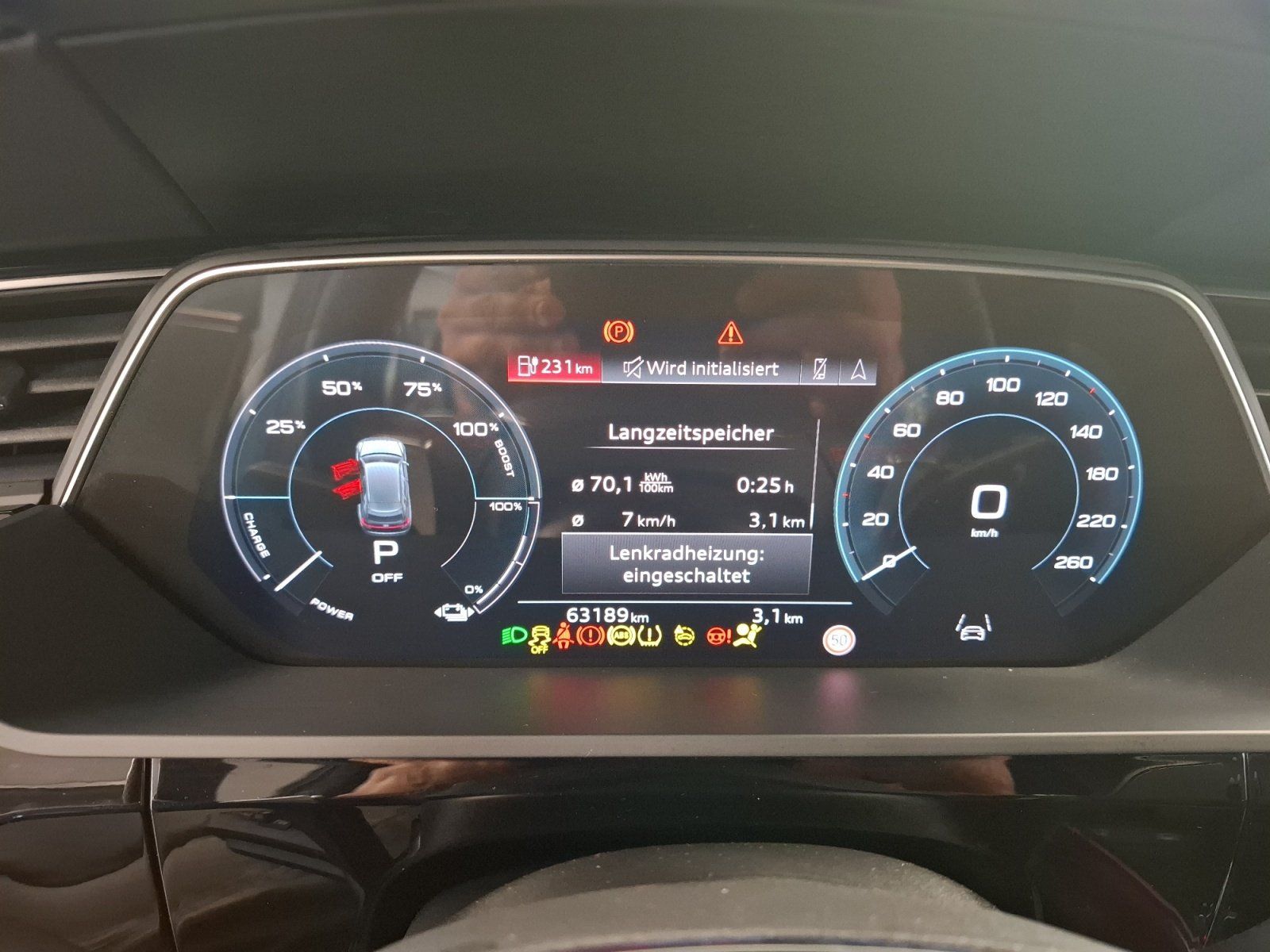 Audi Q8 e-tron - Bild 12