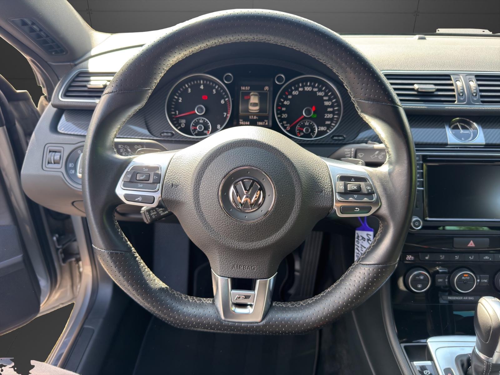 Volkswagen Passat CC R Line AHK Leder Navi PDC Bi Xenon DSG