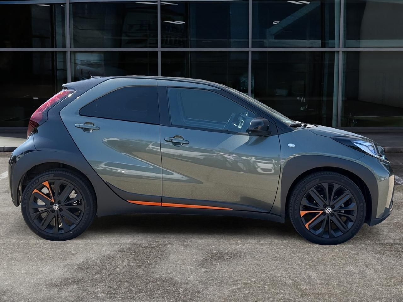 Fahrzeugabbildung Toyota Aygo X Air Limited