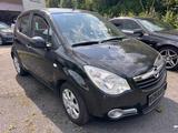 Opel Agila B Edition - Opel Agila: Schwarz