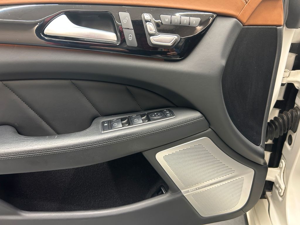 Mercedes-Benz CLS 400 CLS400 Shooting Brake *AMG*HOLZBODEN*MAGNO*B&O*