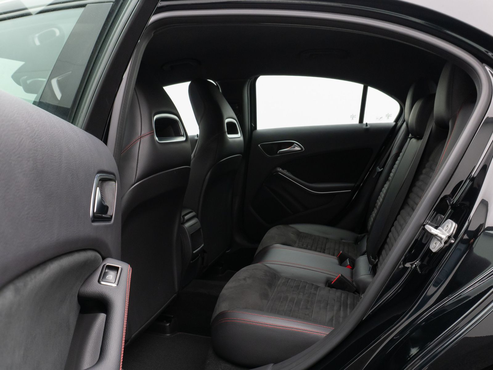 Fahrzeugabbildung Mercedes-Benz A 200 AMG Sport Kamera BiXenon Tempomat Alcantar