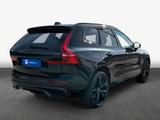 Volvo XC60 B5 B AWD Plus Black Edition - Volvo XC60: Plus Black Edition
