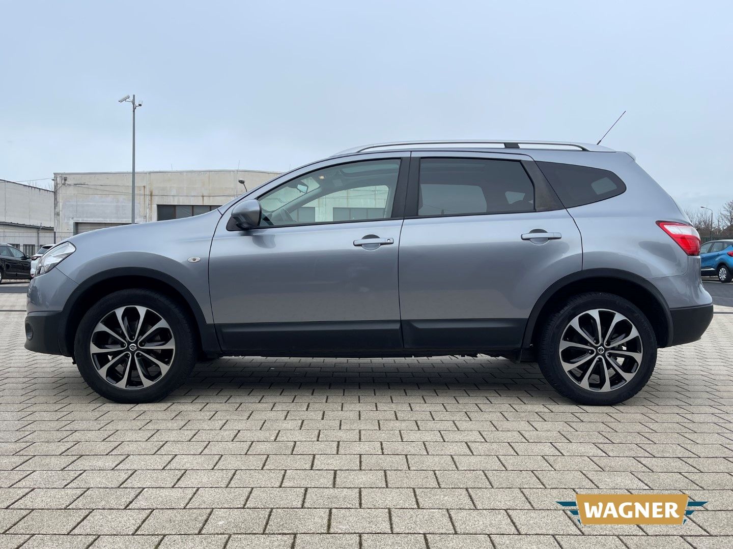 Fahrzeugabbildung Nissan Qashqai+2 I-Way 1.6 Klimaautomatik Tempomat