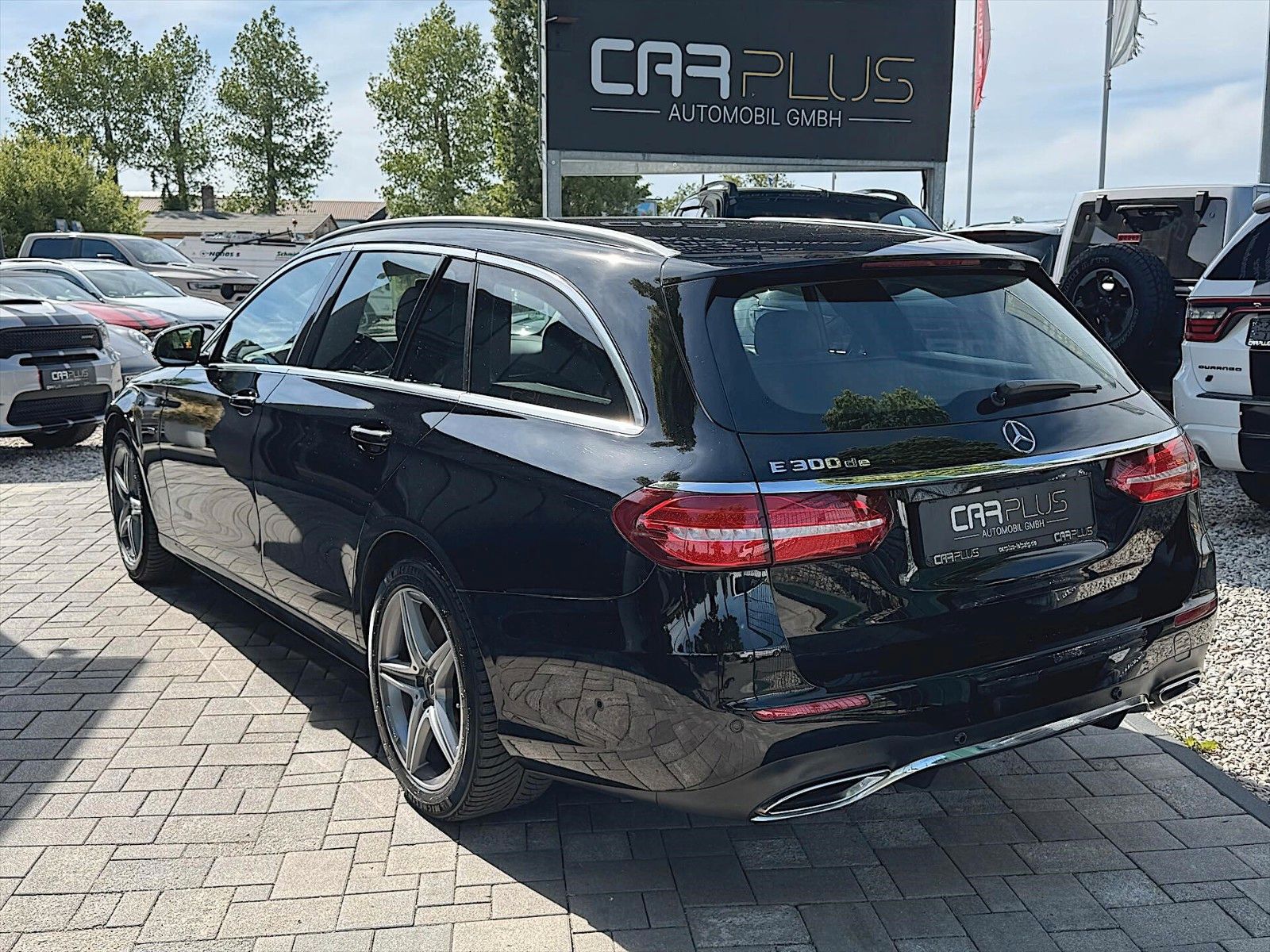 Fahrzeugabbildung Mercedes-Benz E 300 de AMG Line Business *Widescreen*LED*