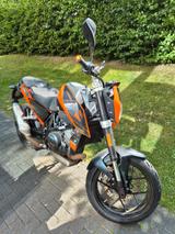 KTM Duke 690 - KTM Motorräder in Berlin