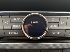 Fahrzeugabbildung Skoda Fabia Active 1.0 Ltr. 5-Gang Sitzhzg*Klima*Radio