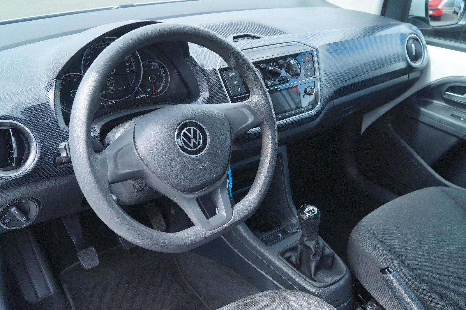 Fahrzeugabbildung Volkswagen up! 1. Hand *Garantie *Rückfahrkamera