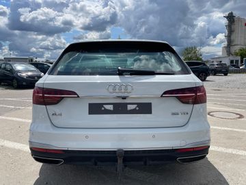Audi A4 - 4