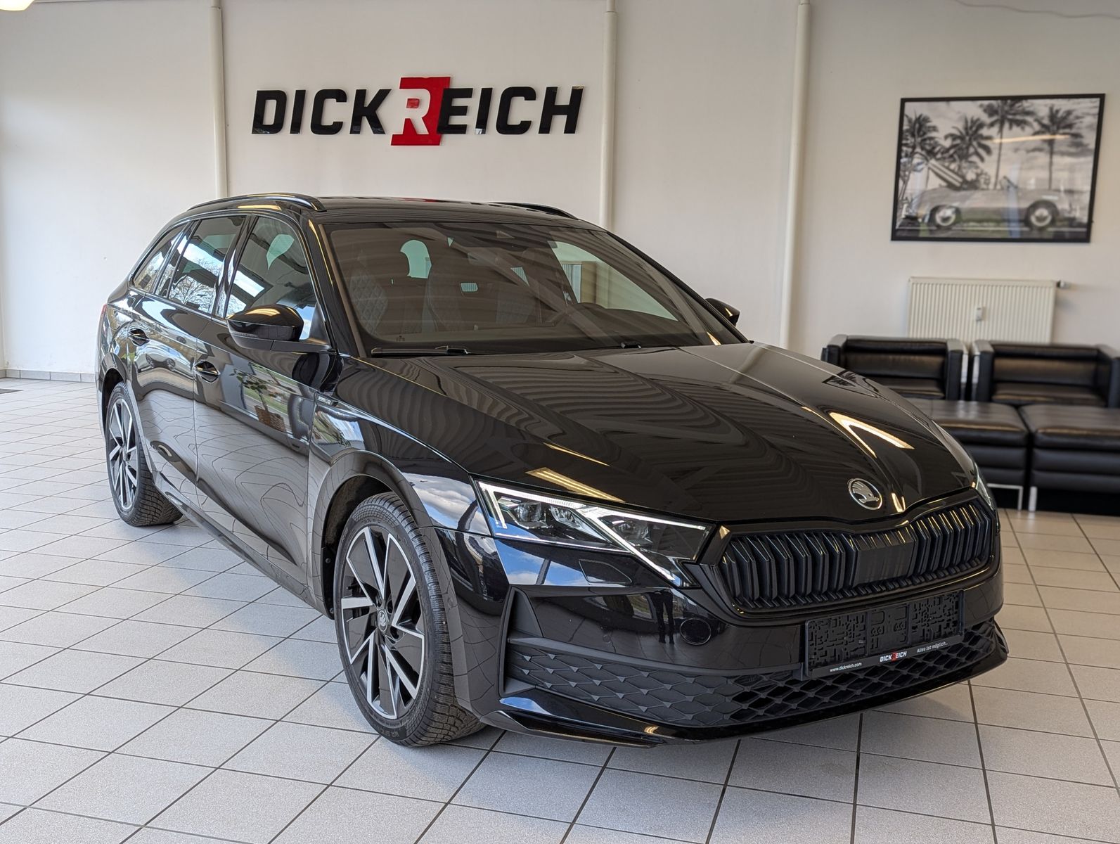 Fahrzeugabbildung SKODA Octavia 2.0 TDI DSG Sportline Matrix AHK 5J-GRNT