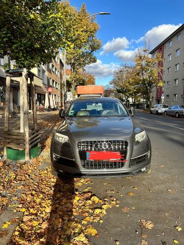 Audi Q7 2014  7 sitzer