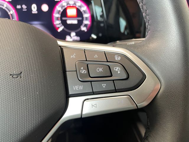 Golf VIII Life 1.5 eTSI DSG LED RFK SHZ ACC