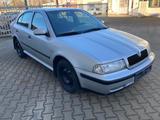Skoda Octavia Combi 1.6 LX 74kW LX - gebrauchte Skoda Octavia aus dem Jahr 1998