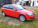 Opel Astra 1.9 CDTI Sport 88kW Sport - Opel Astra aus 2006 mit Diesel-Antrieb