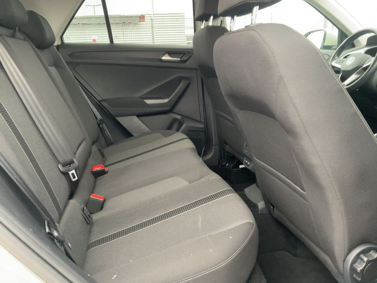 Volkswagen T-Roc - Bild 13