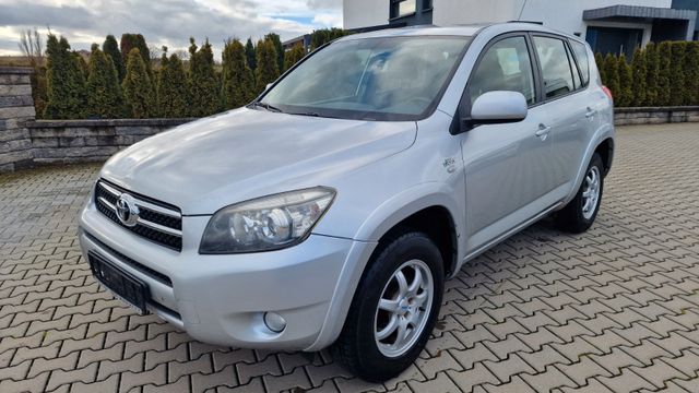 Toyota RAV 4 2,2-l-D-CAT 4x4