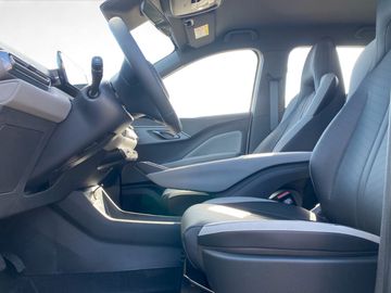 BYD Dolphin Surf Boost 43kWh KAMERA ACC ALU NAVI