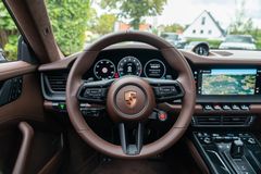 PORSCHE 992.2 Carrera 4 GTS / COUPE / 18 WEGE / LED PORSCHE 992.2 Carrera 4 GTS / COUPE / 18 WEGE / LED