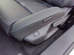 Fahrzeugabbildung Peugeot 308 SW Hybrid 136 Allure 360° Kamera, Tot-Winkel