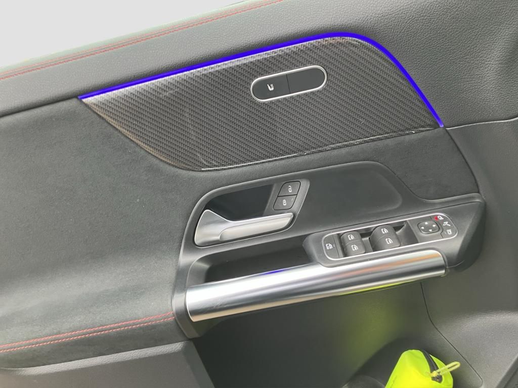 Fahrzeugabbildung Mercedes-Benz GLA 200 4M AMG*MBUX HIGH-END*PANO-SD*DISTR*360°