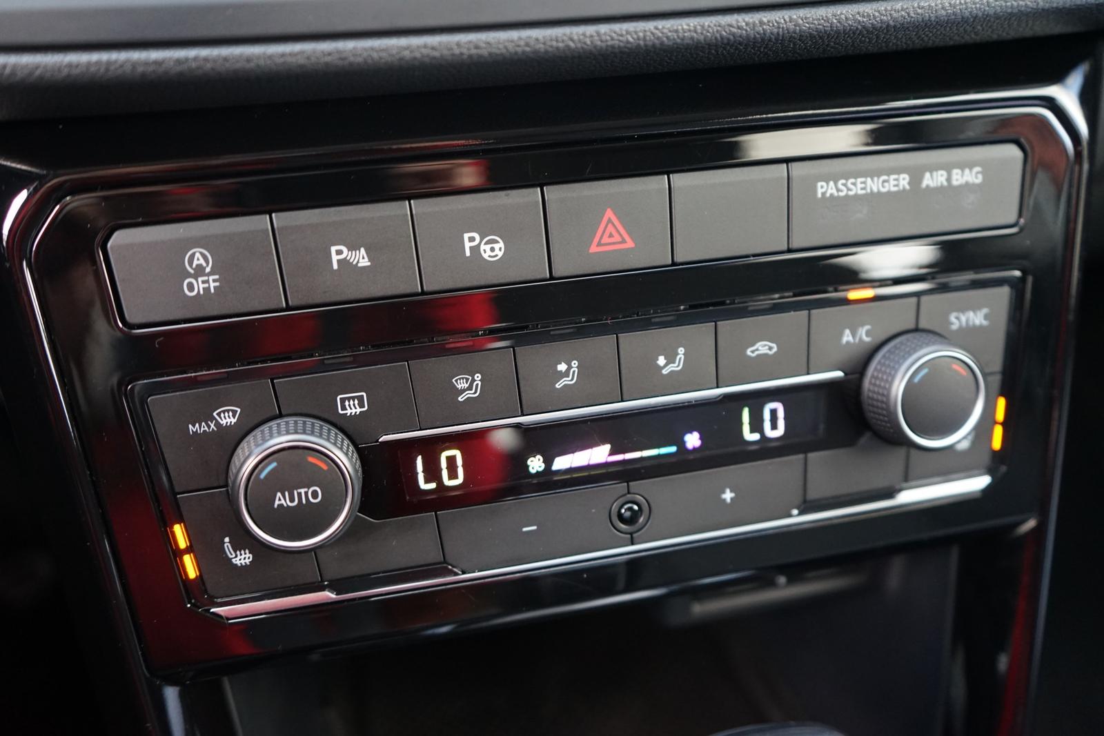 Volkswagen T-Cross 1.5 TSI DSG ACC Sitzheizung DAB, миниатюра 11