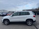 Volkswagen Tiguan Sport & Style 4Motion EXPORT - Volkswagen Tiguan: Sport Style 4motion