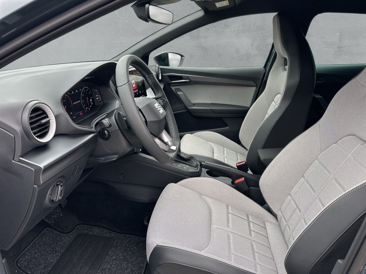 Fahrzeugabbildung SEAT Ibiza FR 1.0 TSI 116 PS 7-Gang-DSG