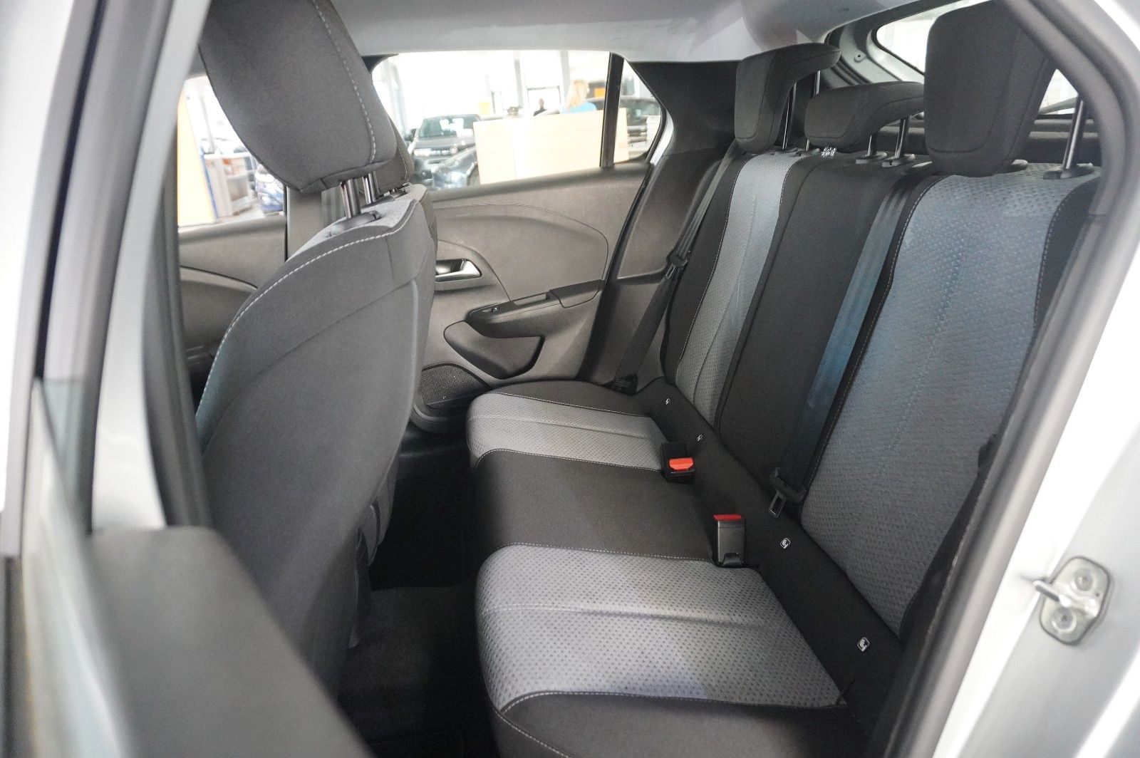 Fahrzeugabbildung Opel Corsa F 1.2T FACELIFT NAVI/LED/VIRT./KAMERA/DAB+
