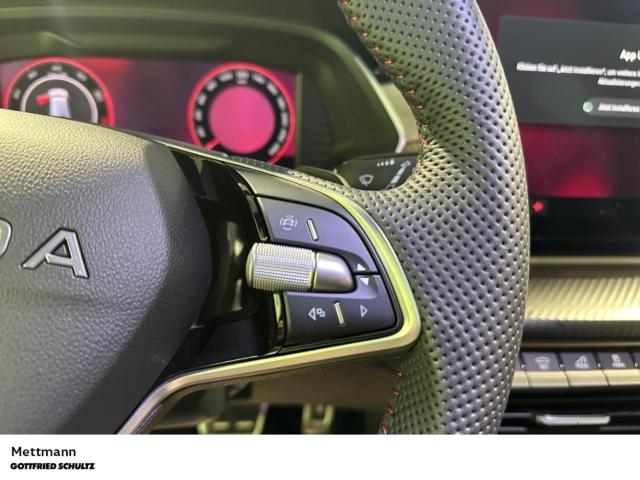 Skoda Octavia Combi RS 2.0 TSI PANO LED NAV RFK AHK HU