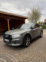 Audi Q5 40 TDI S Line Black Edition quattro sport - Audi Q5 in Duisburg