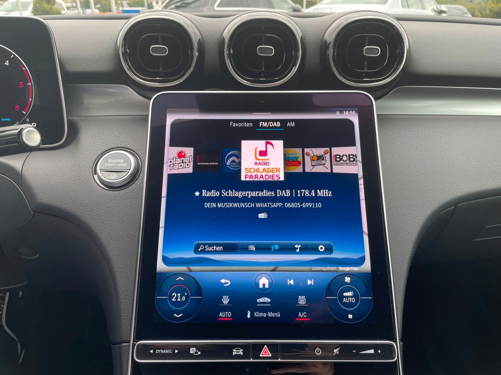 Fahrzeugabbildung Mercedes-Benz C 200d AVANTGARDE LED+AHK+RKamera+MBUX+