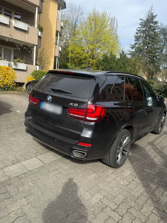 Image of BMW X5