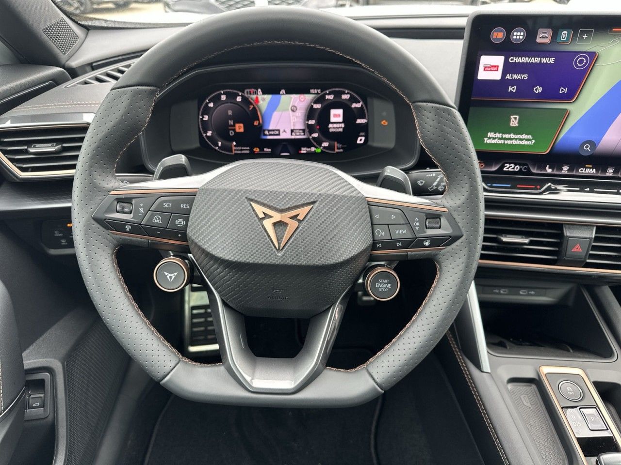 Fahrzeugabbildung CUPRA Formentor 1.5 TSI e-Hybrid 150 kW - mit KI generiert/bearbeitet