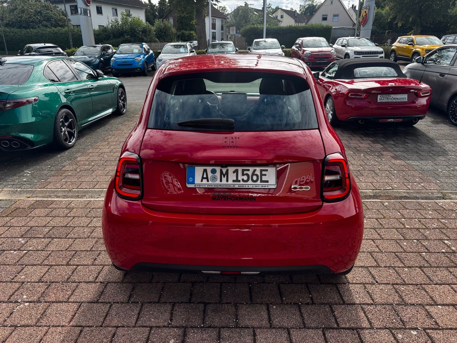 Fahrzeugabbildung Fiat 500e Red / Navi / Kamera / Sitzheizung